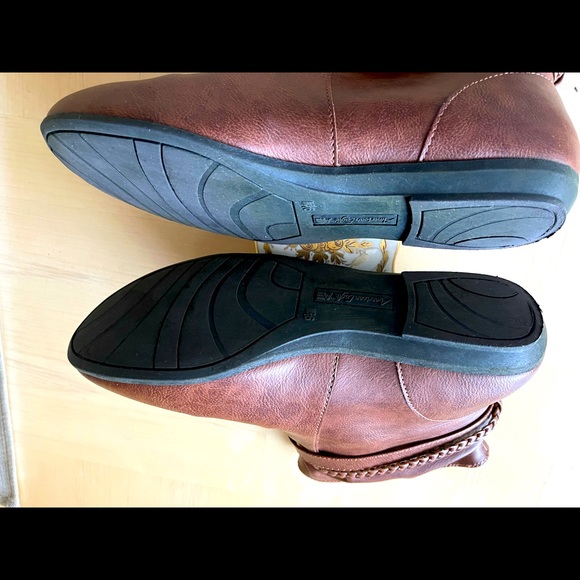 Pretty boots - Picture 7 of 7